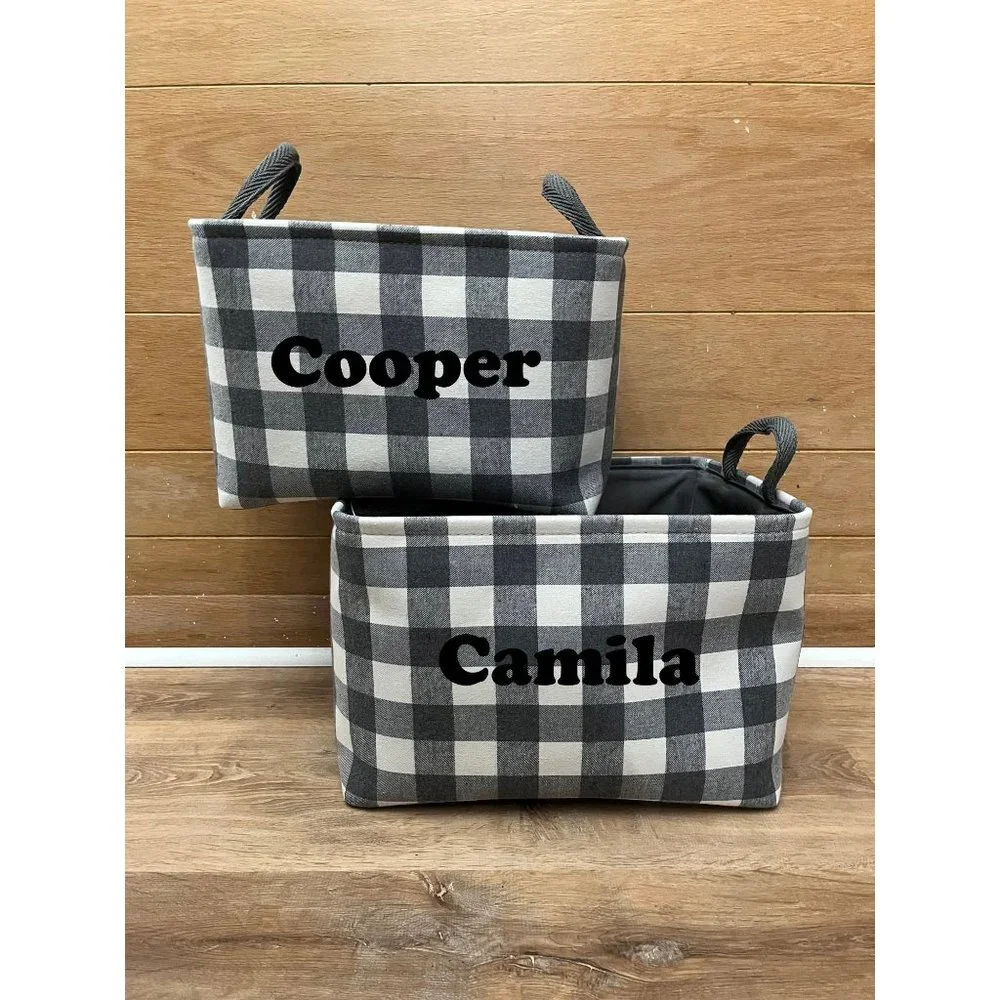 CUSTOM Embroidered Toy Bin - Picture 1 of 9